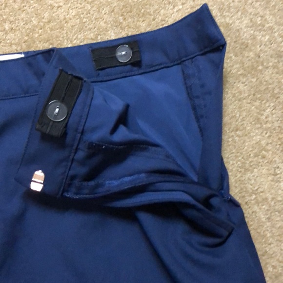 Greg Norman, Golf/tennis Skort, Perfect Fit, Sz 4 - Picture 4 of 6